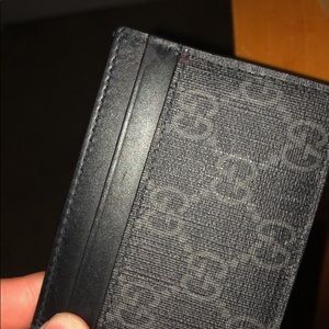 Gucci cardholder perfect condition